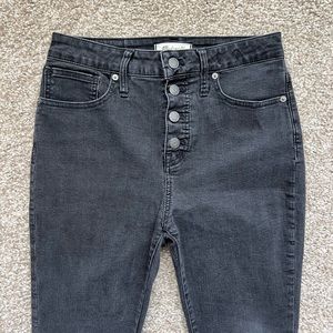 Madewell Petite Curvy High-Rise Skinny Button-Front Jeans in Berkeley Wash